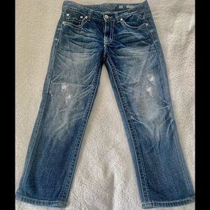 Miss Me Distressed Capris